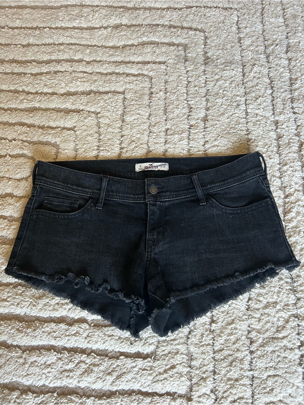 Low/Mid Rise Hollister Mini Shorts